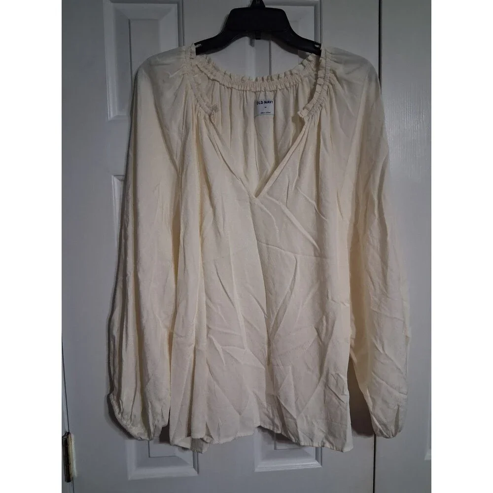 NWT Women's Old Navy Long Sleeve Ruffled Split Neck Top Blouse Size 3X Cream N6 - Picture 3 of 12
